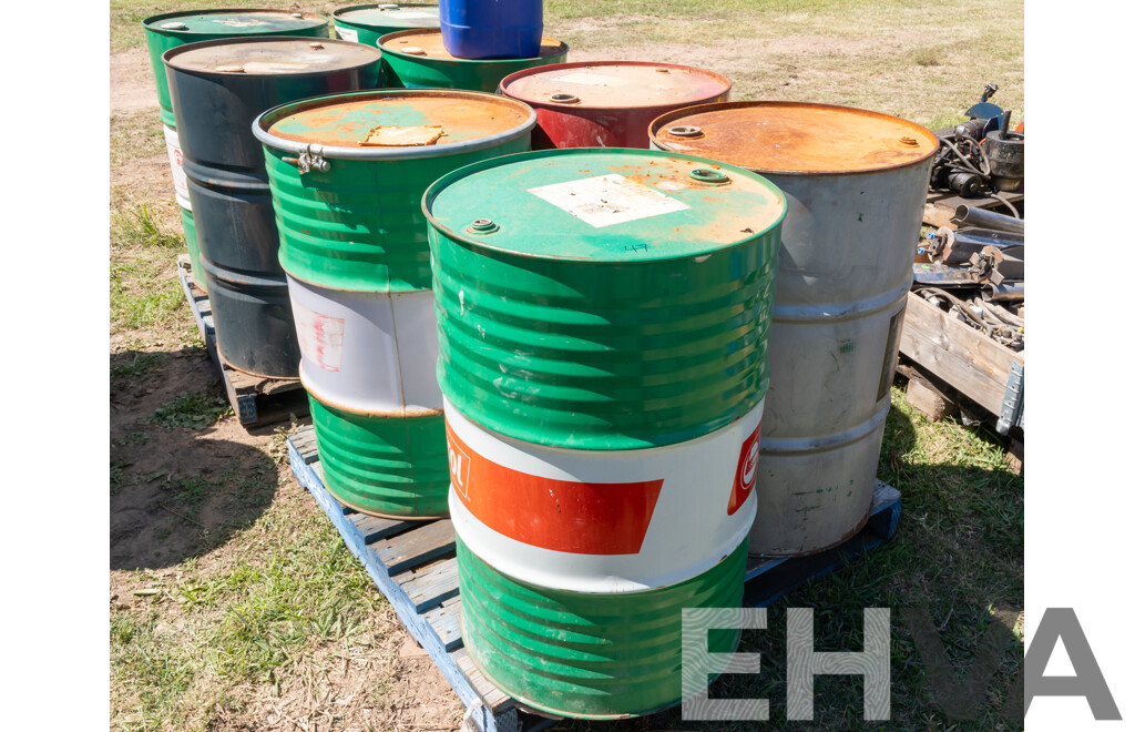 Pallet Containing Drums Assorted Engine Oil 15W40, Grease, ATF DEXIII & Coolant, Various Levels