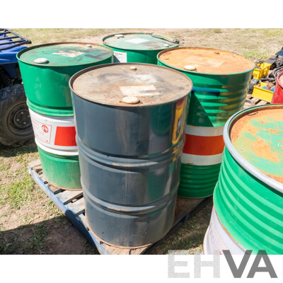Pallet Containing Drums Assorted Engine Oil 15W40, 10W40, ATF DEXIII & Massey Ferguson Universal Oil 20W40