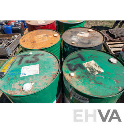 Pallet Containing Drums Assorted Engine Oil 15W40, 10W40, ATF DEXIII & Massey Ferguson Universal Oil 20W40