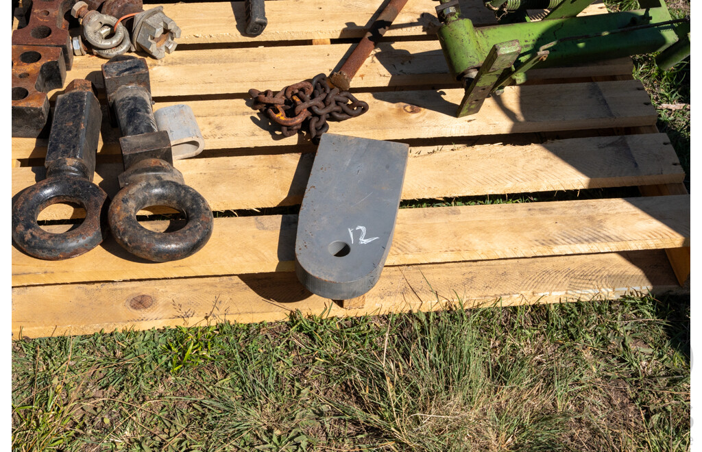 Pallet Containing Chain Assembly ETC
