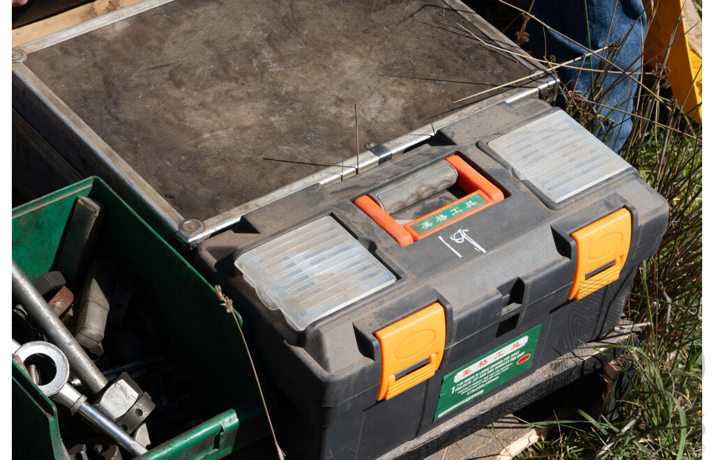 Pallet Containing Various Power Tools, Hoses, Fittings, Tools, Tap & Dye ETC