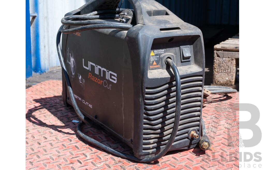 Job Lot Jasic Unimig Razor 45 Plasma Cutter with Attachments