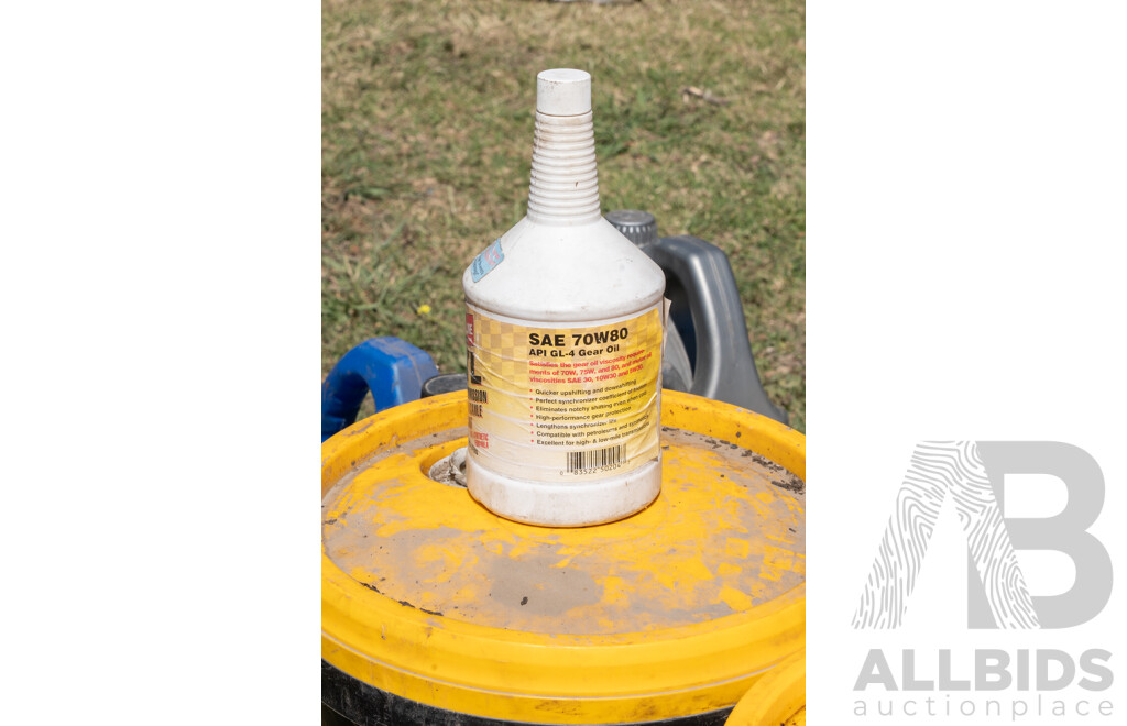 Pallet Containing Assorted Motor Oil, Coolant & Transmission Fluid ETC