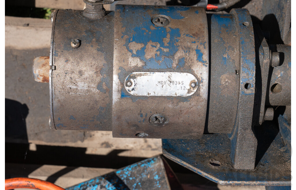 Pallet Containing Hydraulic Hose Crimper, Fittings & Cutters ETC