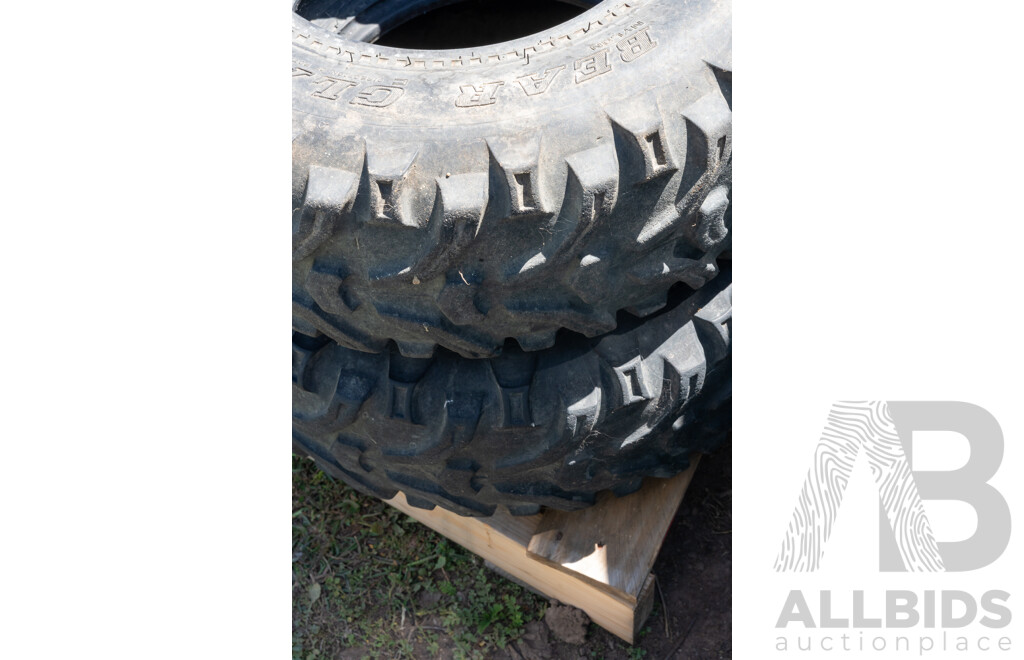 Pallet Containing Quantity of Anti Slip Floor Mats & Quantity of 4, ATV Tyres ETC