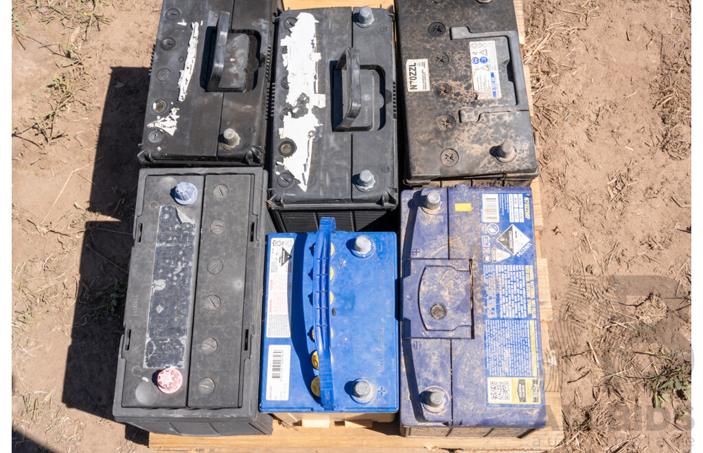 Pallet Containing Quantity of 6 Scrap Batteries