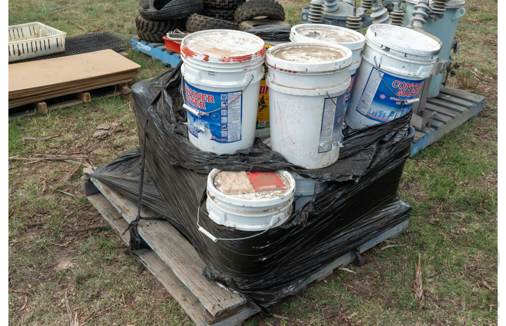 Pallet Containing Buckets of Paint & Acrylic Resin for Metal Surfaces Various Levels ETC