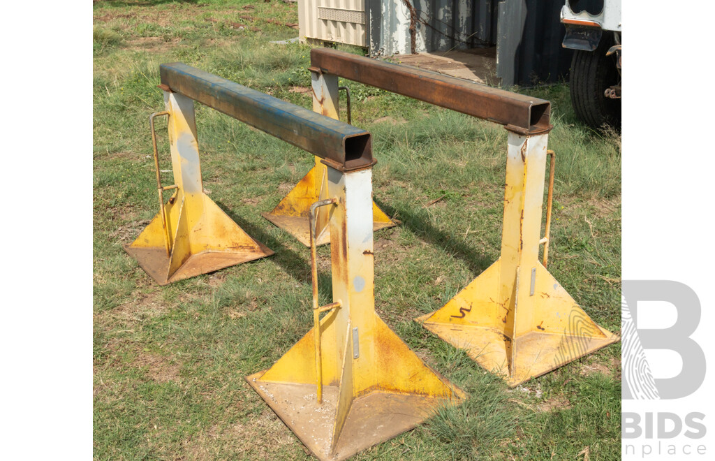 Job Lot Quantity of 2,  Heavy Duty Steel Workshop Stands