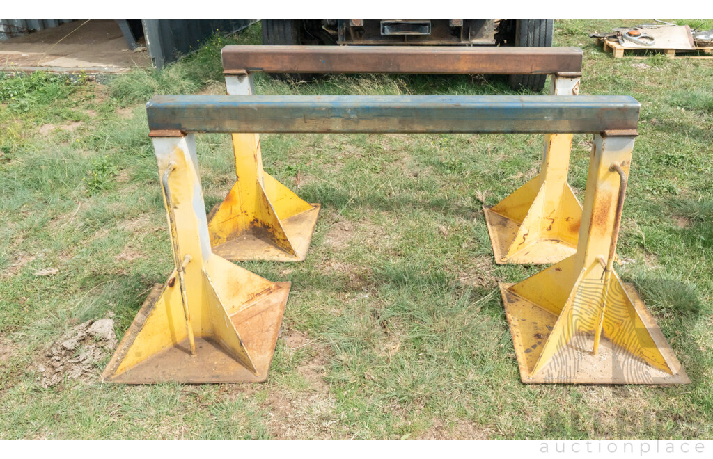 Job Lot Quantity of 2,  Heavy Duty Steel Workshop Stands