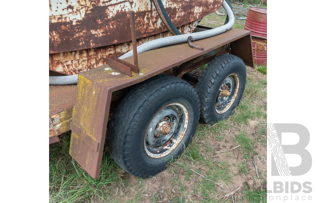 Dual Axle Trailer Mounted Fuel Tank/Cell with Honda Generator