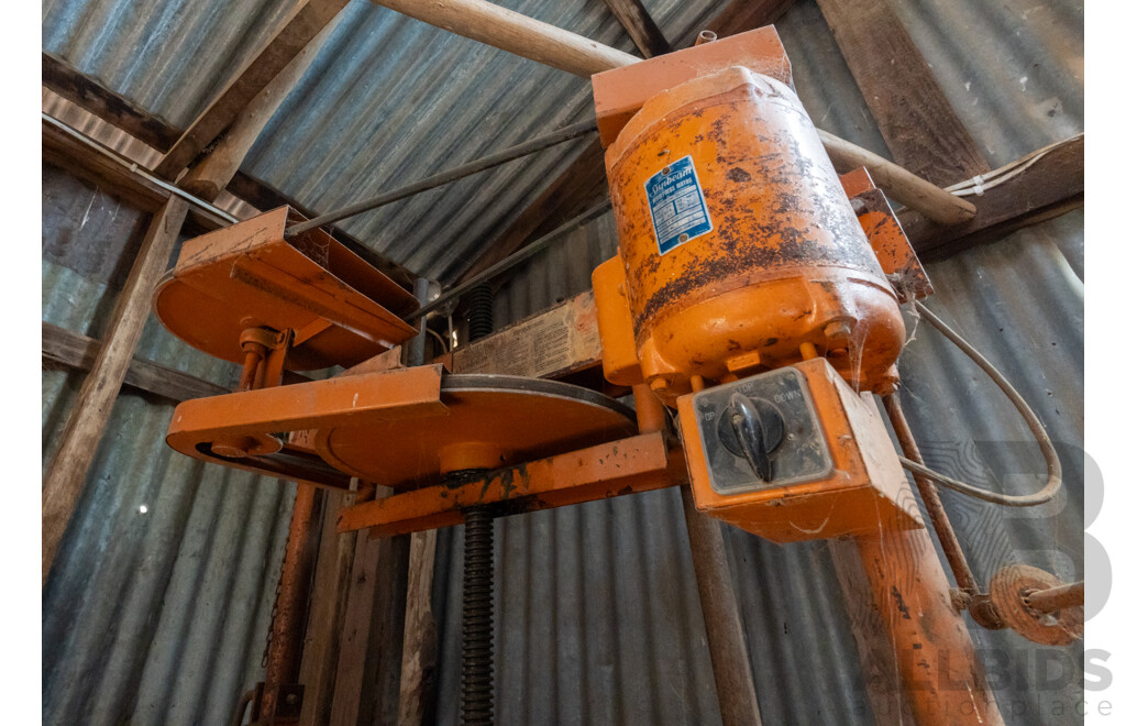 Australian Made Electric Sunbeam Wool Press