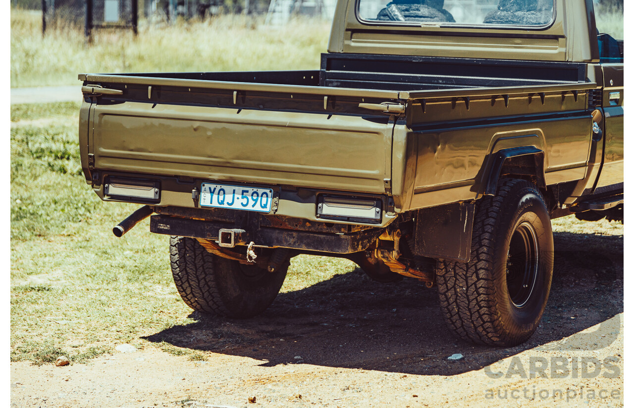 9/1985 Toyota Landcruiser (4x4) HJ75RP 2d C/Chas Green Diesel 4.0L