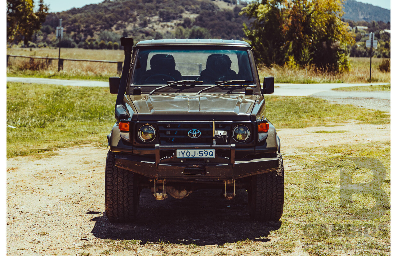 9/1985 Toyota Landcruiser (4x4) HJ75RP 2d C/Chas Green Diesel 4.0L