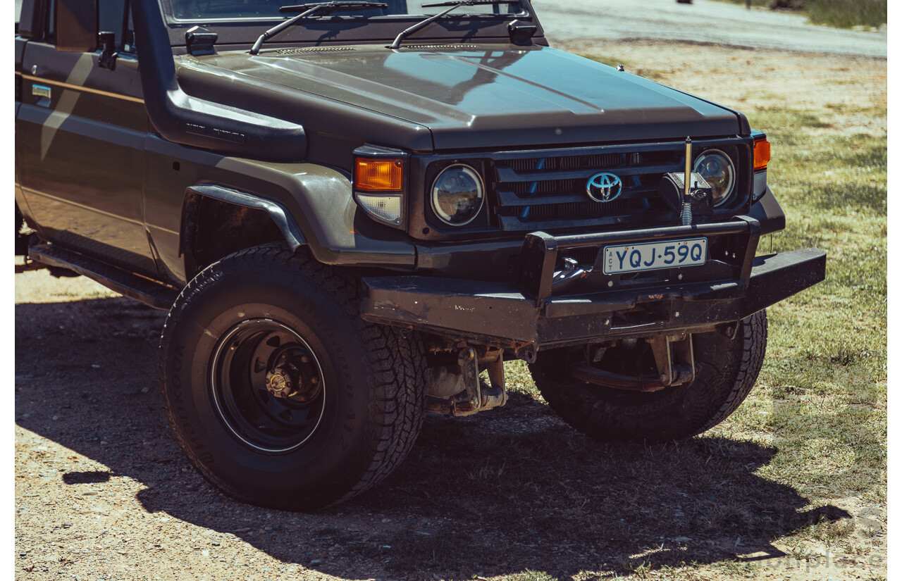 9/1985 Toyota Landcruiser (4x4) HJ75RP 2d C/Chas Green Diesel 4.0L