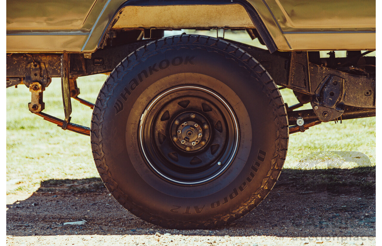 9/1985 Toyota Landcruiser (4x4) HJ75RP 2d C/Chas Green Diesel 4.0L