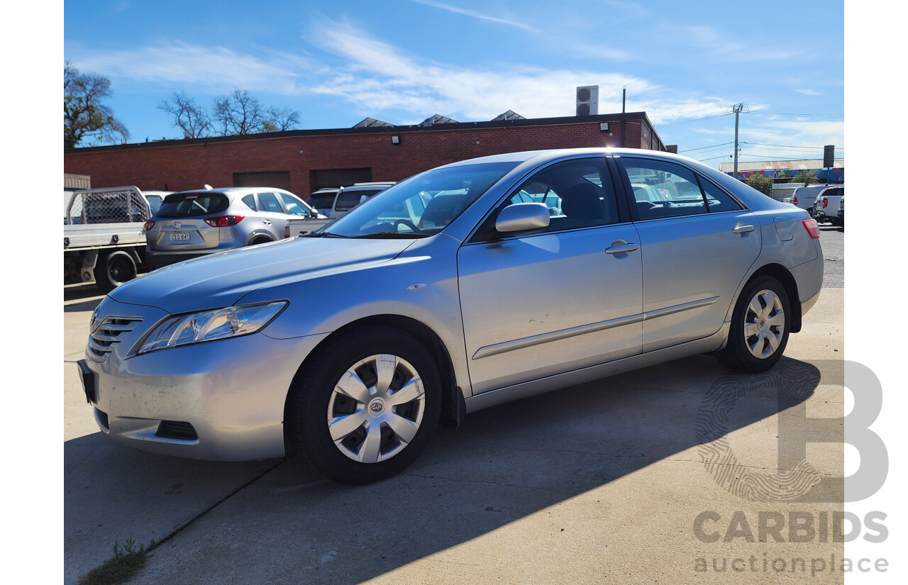 2/2007 Toyota Camry Altise ACV40R 4d Sedan Silver 2.4L