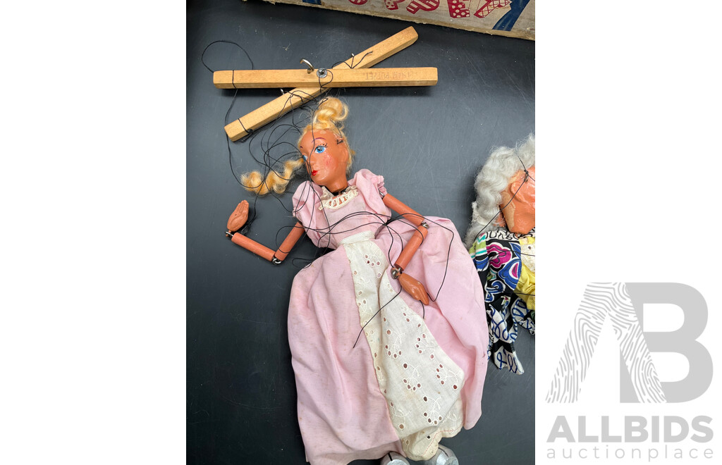 PELHAM Vintage Puppets