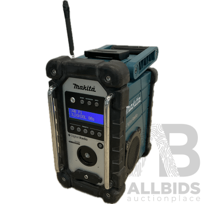 Makita 18V Power Digital Radio (DMR105) and 5.0Ah Battery - Lot of 2