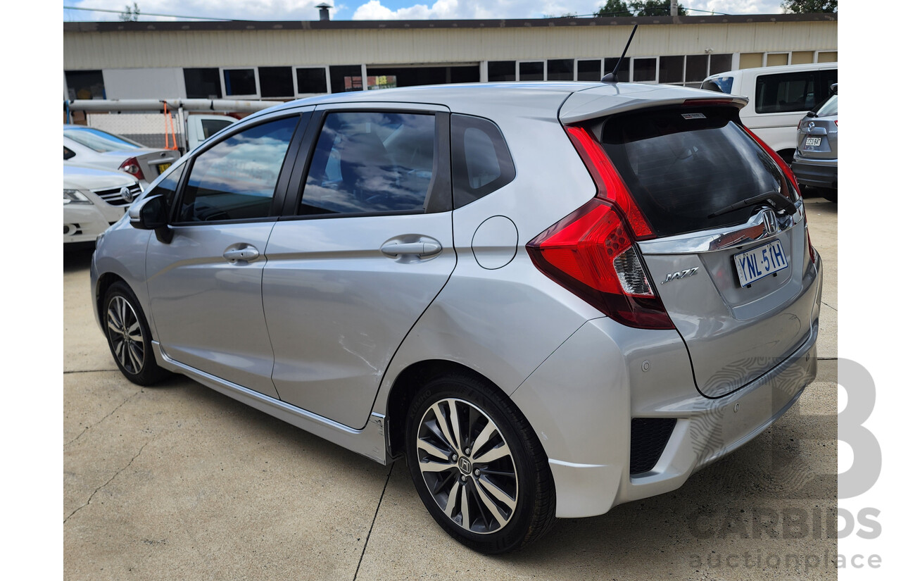 2/2015 Honda Jazz Vti-L GK MY15 5d Hatchback Silver 1.5L