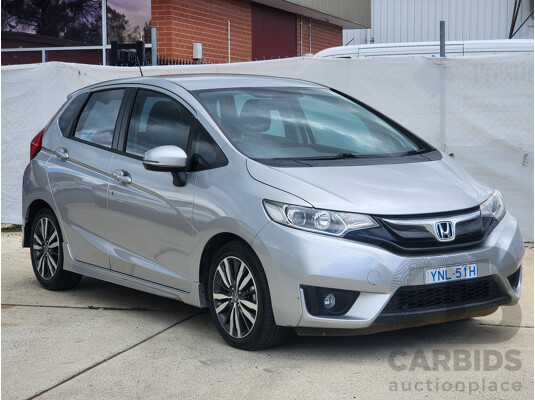 2/2015 Honda Jazz Vti-L GK MY15 5d Hatchback Silver 1.5L