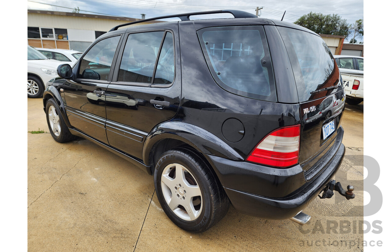 6/2001 Mercedes-Benz ML 55 AMG (4x4) W163 4d Wagon Black 5.4L