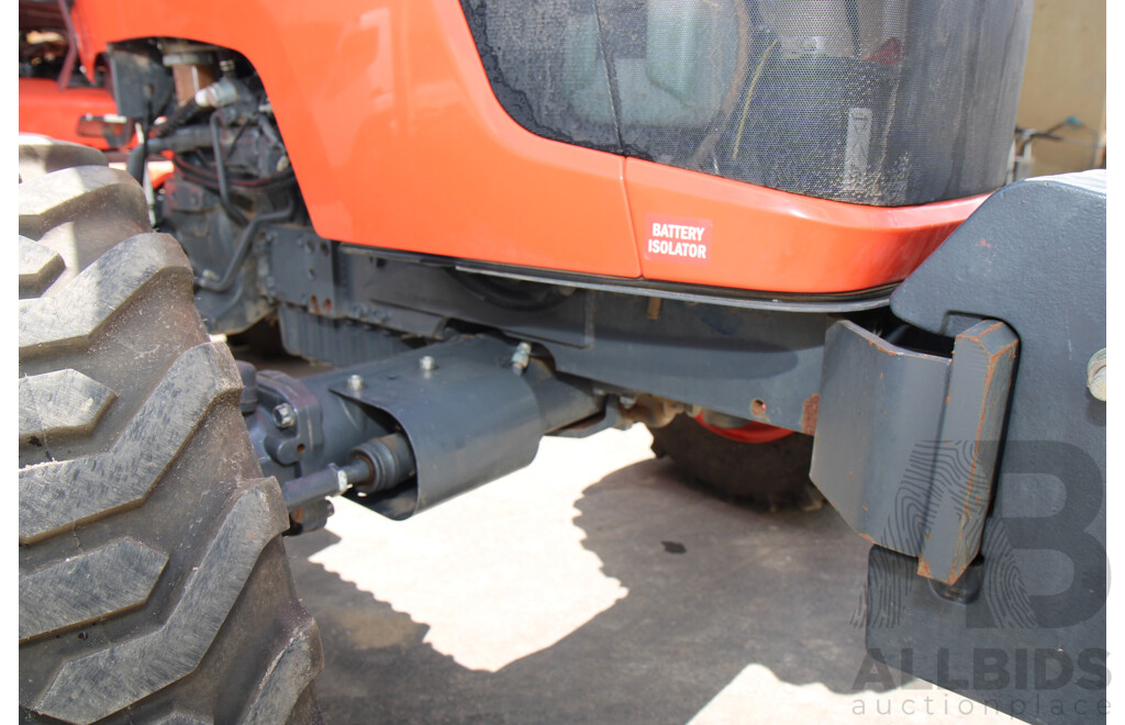 circa 2022 Kubota MX500D HST Tractor