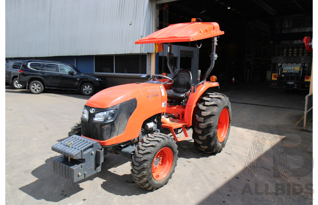 circa 2022 Kubota MX500D HST Tractor