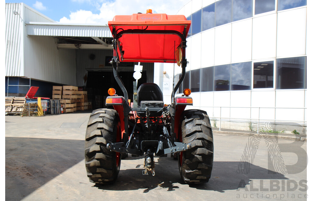 circa 2022 Kubota MX500D HST Tractor