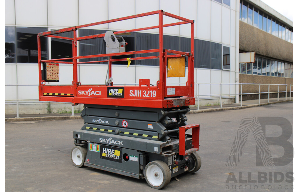 2016 Skyjack SJ111-3219 5.8m Scissor Lift