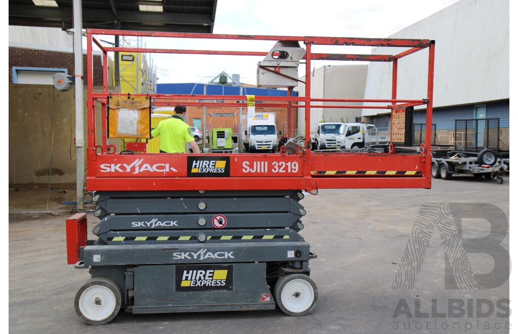 2016 Skyjack SJ111-3219 5.8m Scissor Lift