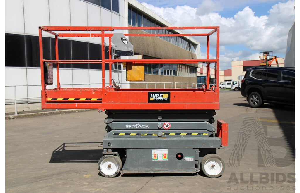 2017 Skyjack SJ111-3219 5.8m Scissorlift