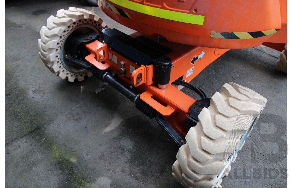 2017 JLG 340AJ 10.4M Diesel Boomlift