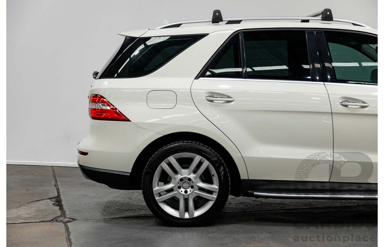 5/2012 Mercedes-Benz ML250 CDI Bluetec (4x4) 166 4d Wagon Calcite White Turbo Diesel 2.1L