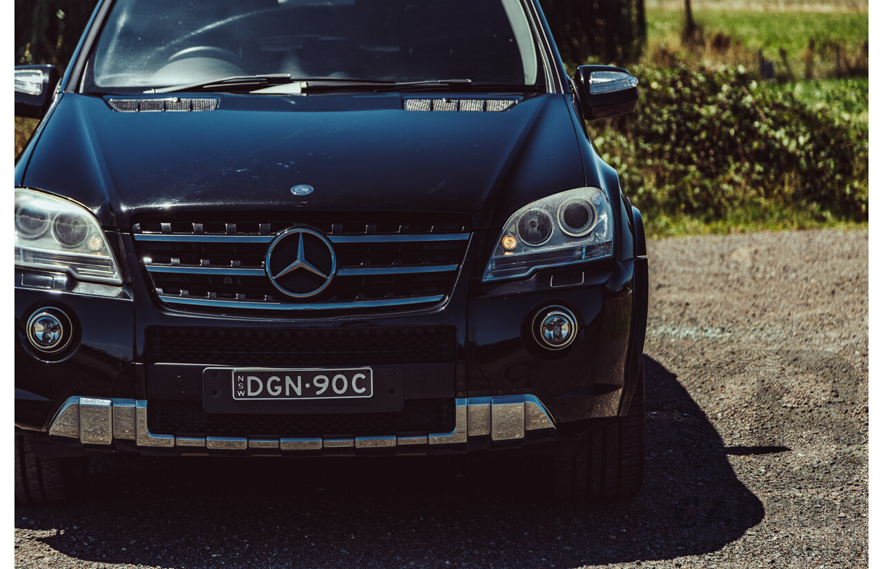 7/2010 Mercedes Benz ML63 AMG (4x4) W164 09 Upgrade 4d Wagon Obsidian Black Metallic V8 6.2L