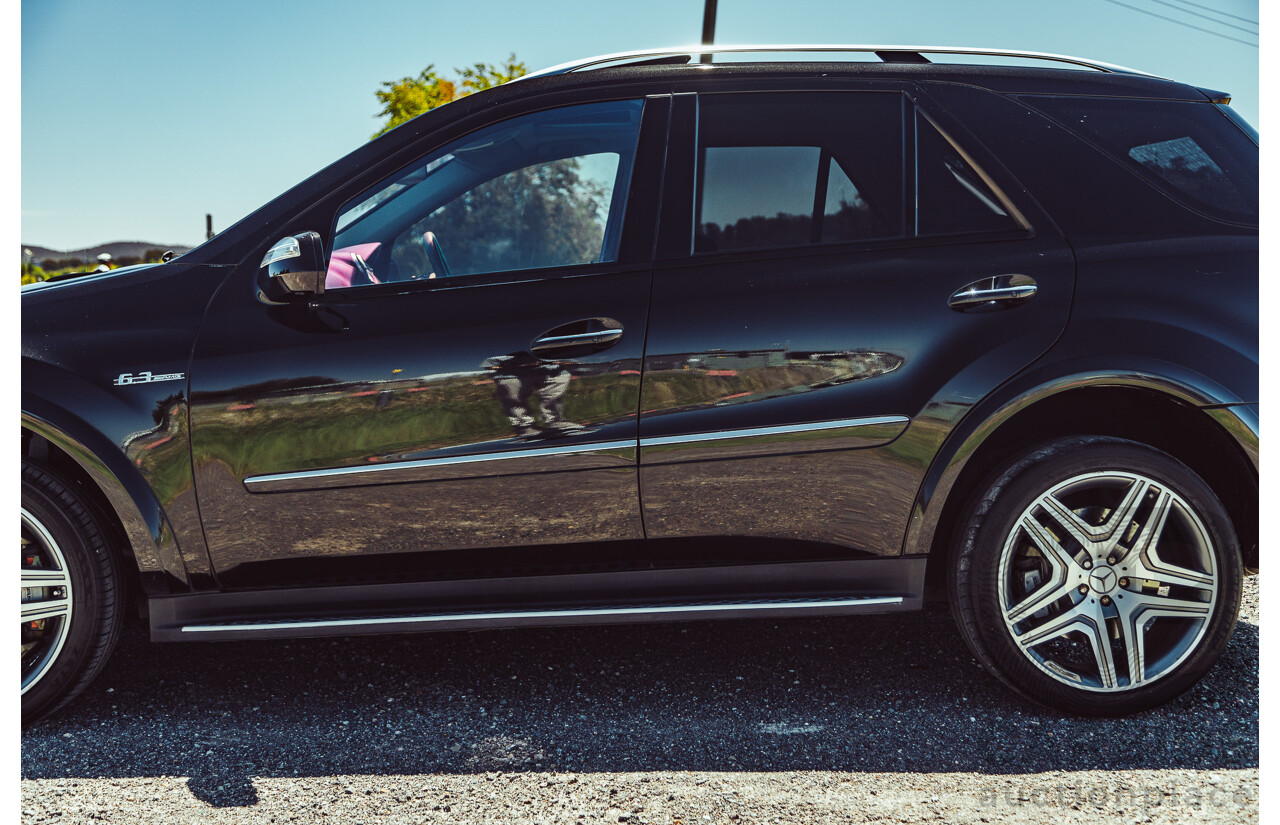 7/2010 Mercedes Benz ML63 AMG (4x4) W164 09 Upgrade 4d Wagon Obsidian Black Metallic V8 6.2L