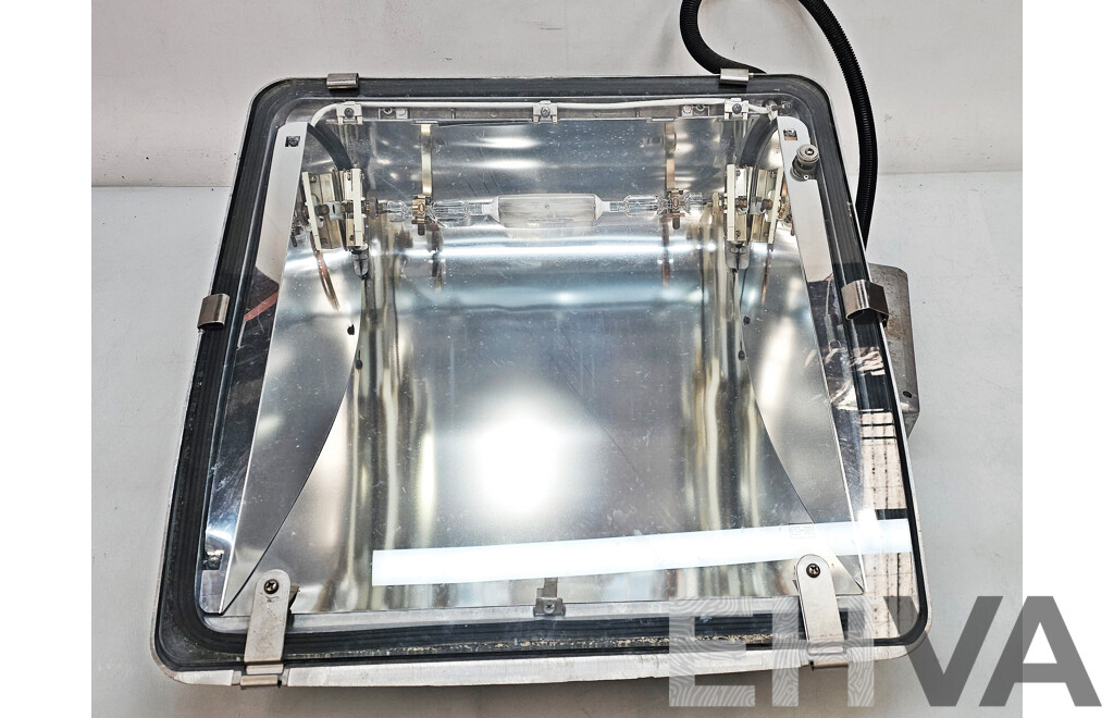 Philips (MVP507 MHN-LA2000W) OptiVision Luminaire