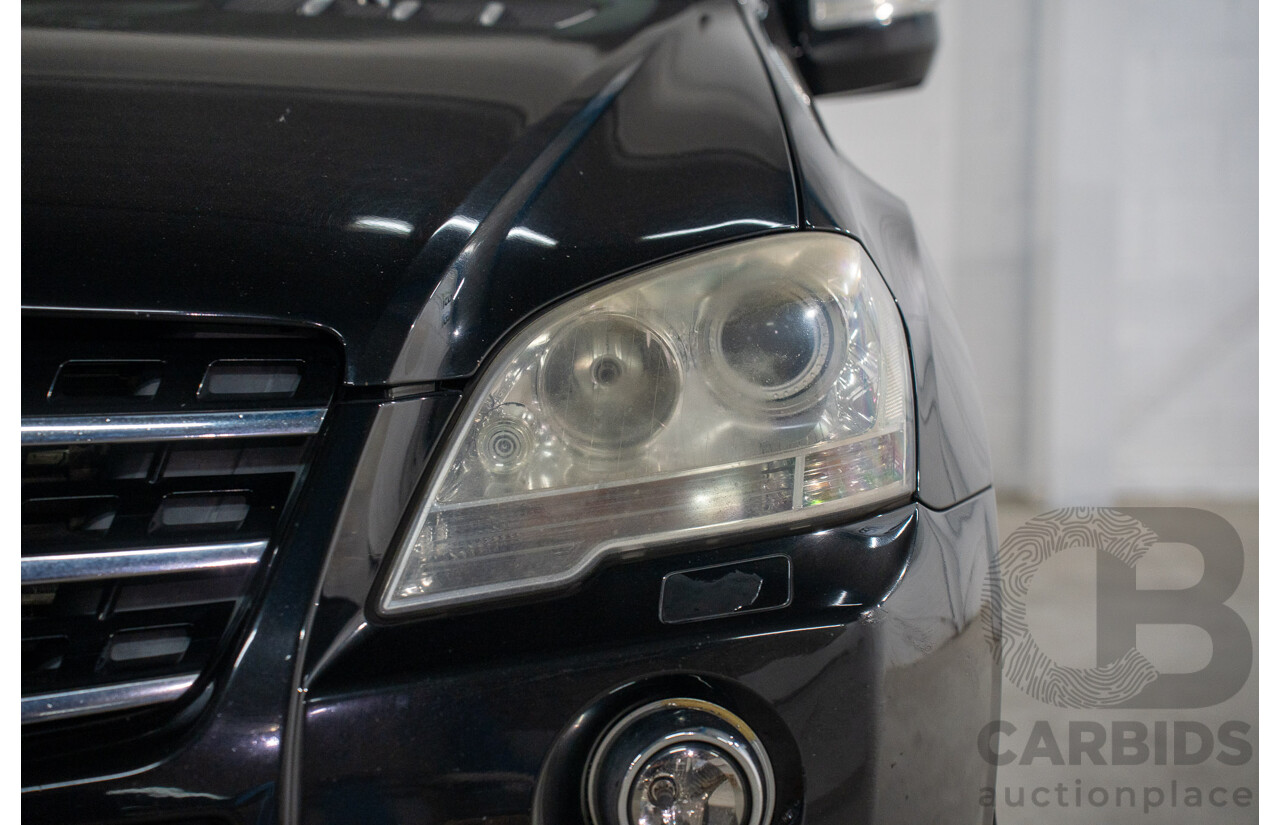 11/2009 Mercedes-Benz ML 300 CDI AMG Sports (4x4) W164 09 UPGRADE 4d Wagon Obsidian Black Metalic Turbo Diesel V6 3.0L