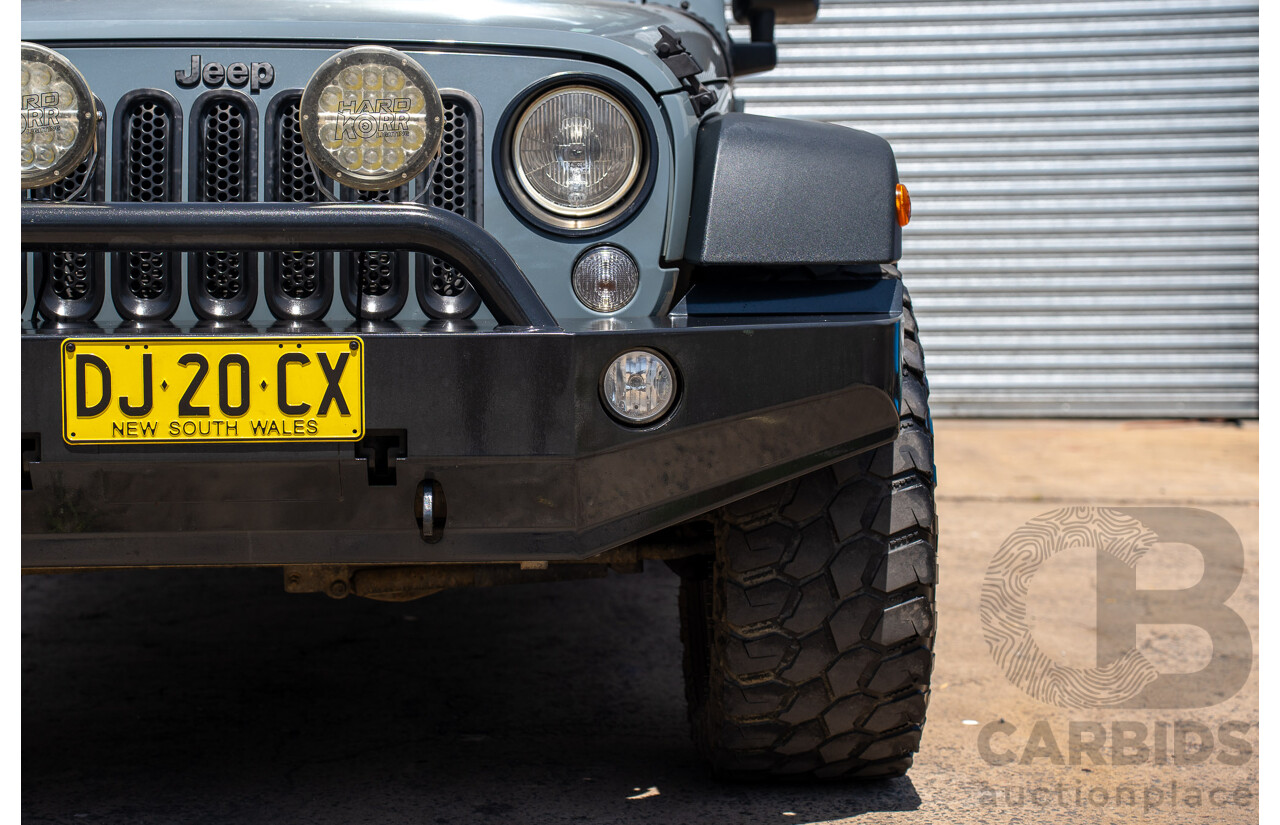 4/2014 Jeep Wrangler Unlimited Sport (4x4) JK MY13 4d Hardtop Anvil Grey V6 3.6L