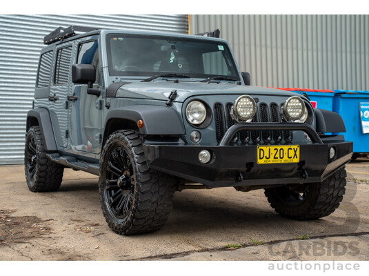 4/2014 Jeep Wrangler Unlimited Sport (4x4) JK MY13 4d Hardtop Anvil Grey V6 3.6L