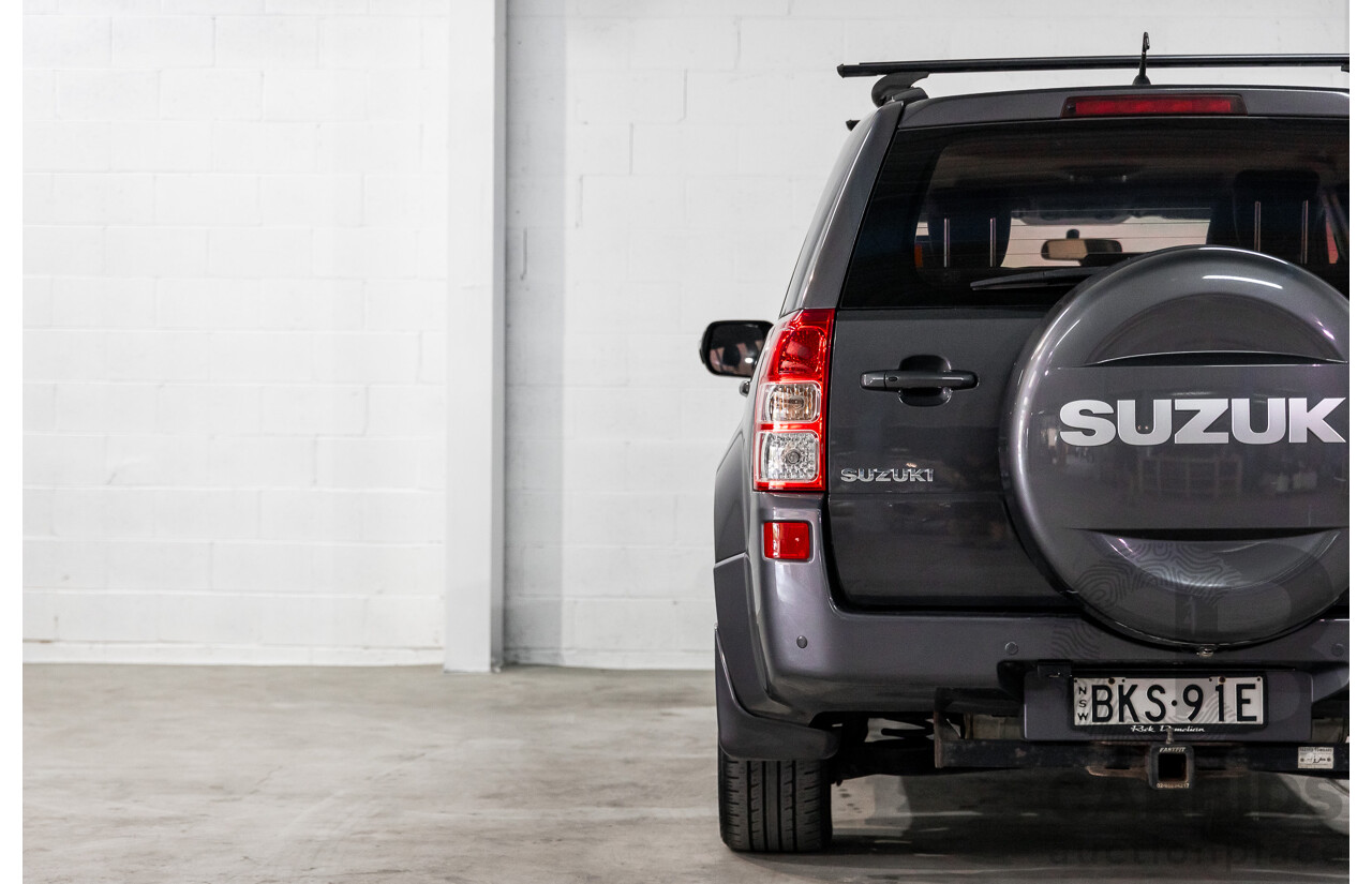 5/2009 Suzuki Grand Vitara Prestige (4x4) JT MY08 Upgrade 4d Wagon Quasar Grey Metallic V6 3.2L