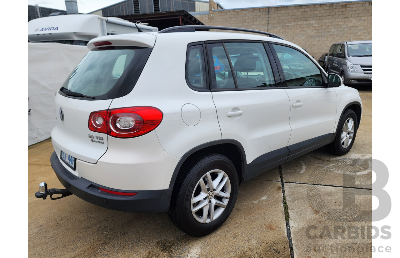 6/2011 Volkswagen Tiguan 125 TSI 5NC MY11 4d Wagon White 2.0L