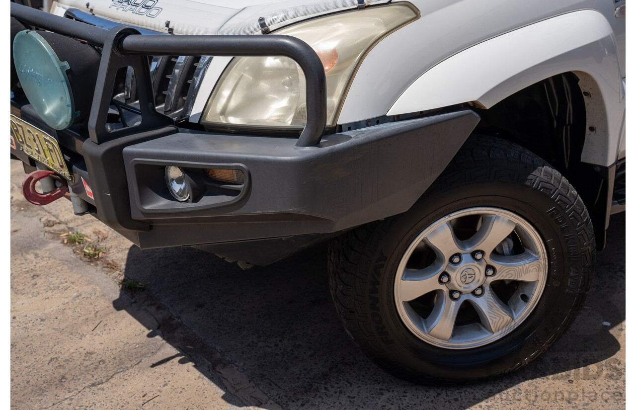 2/2007 Toyota Landcruiser Prado GXL (4x4) KDJ120R 07 Upgrade 4d Wagon Crystal Pearl Turbo Diesel 3.0L - 7 Seater