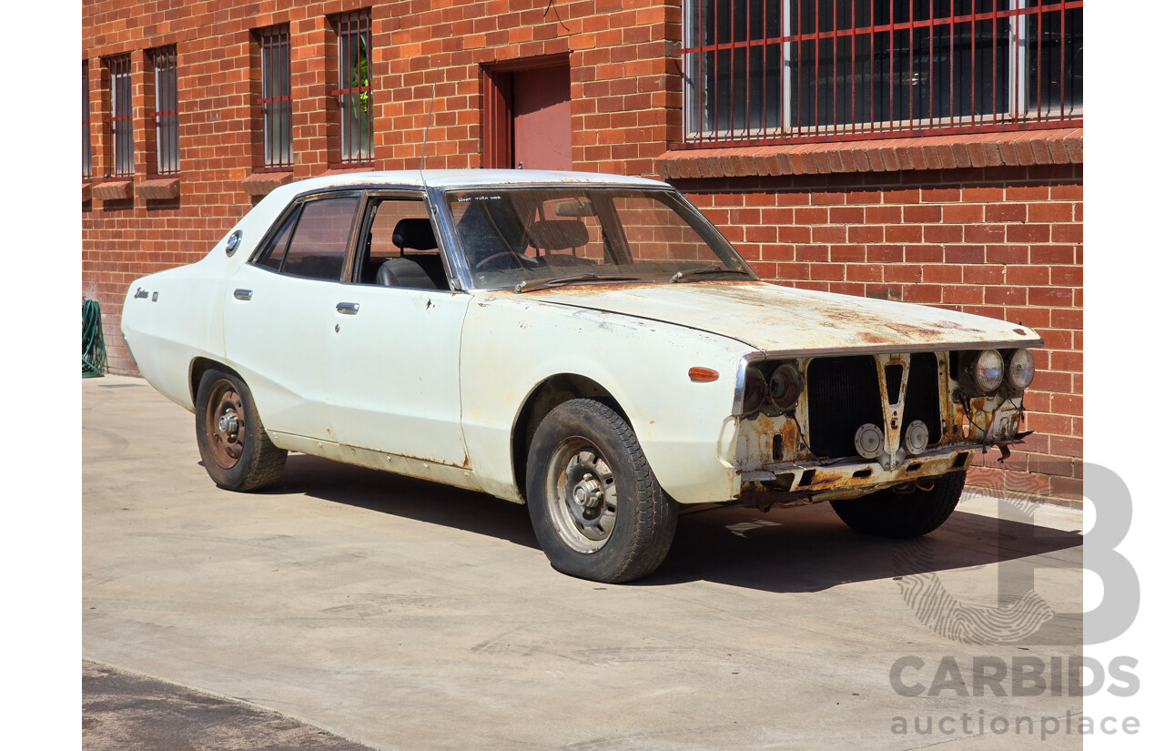 5/1977 Datsun 240k GL HGC110 4d Sedan White 2.4L