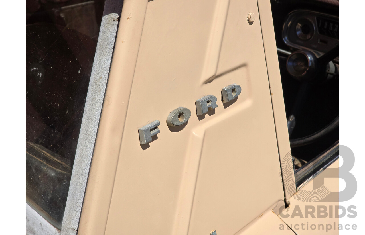 1/1961 Ford XK Falcon Utility Sunlit Beige 2.4L