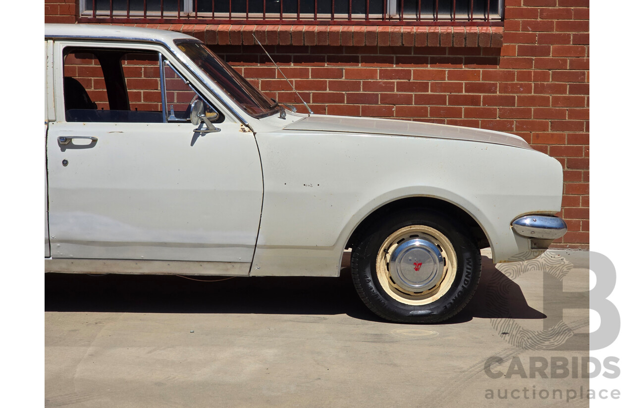 3/1971 Holden HG Kingswood 4d Sedan Kashmir White 3.0L