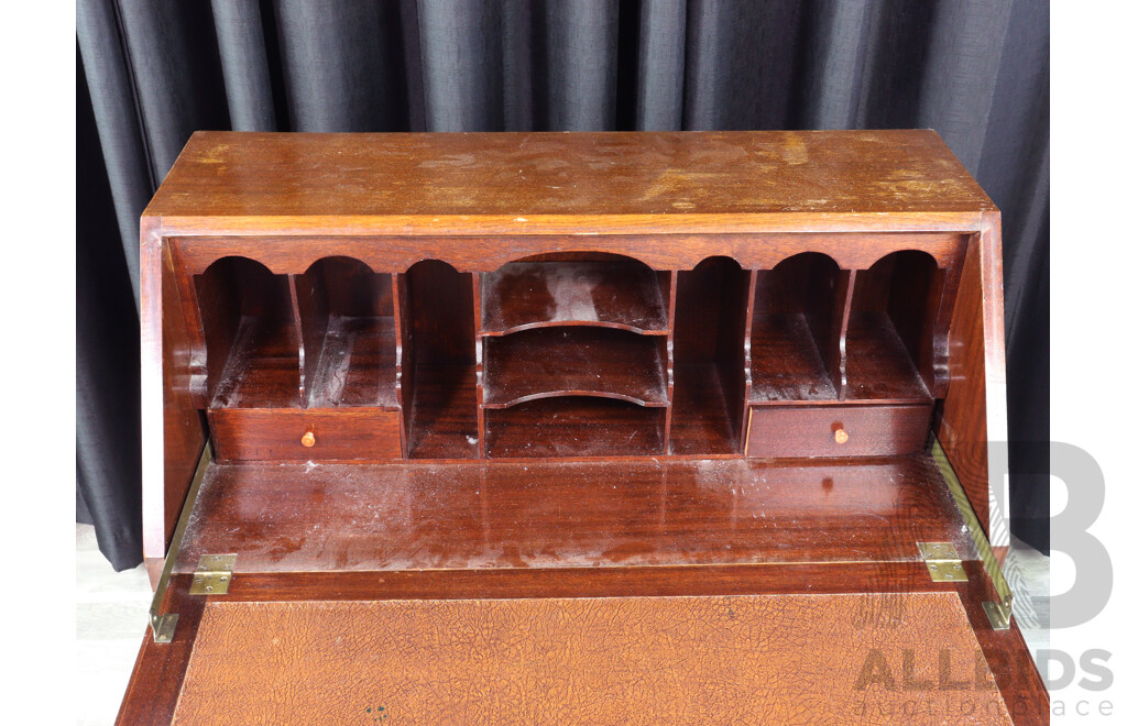 Oak Drop Front Elevated Bureau