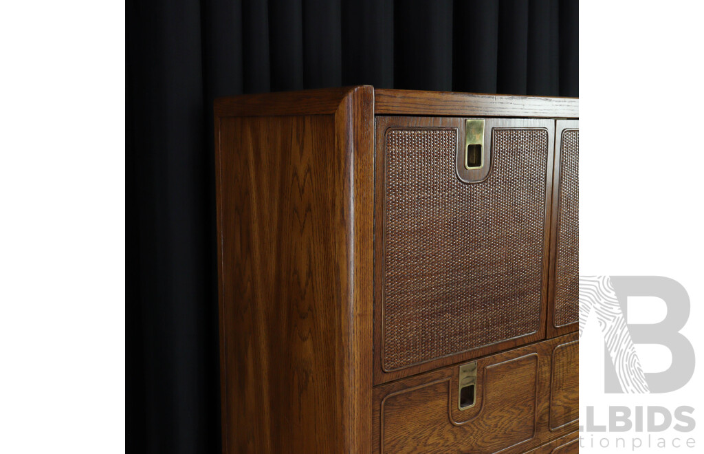 Oak Gentleman's Cabinet