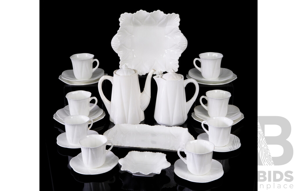 Vintage English Shelly 23 Piece Tea Service Including Two Coffee & Tea Pot, Rd272101