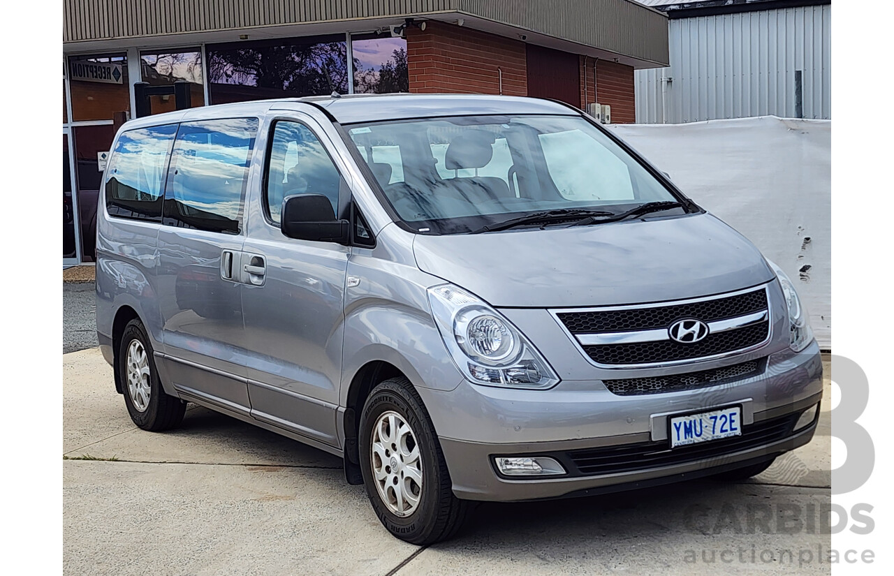 12/2014 Hyundai Imax  TQ MY13 4d Van Grey 2.4L