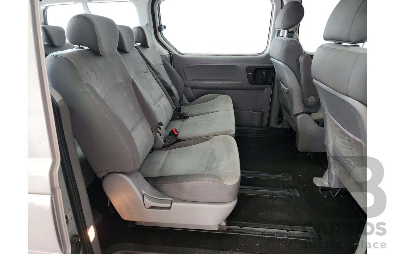 12/2014 Hyundai Imax  TQ MY13 4d Van Grey 2.4L